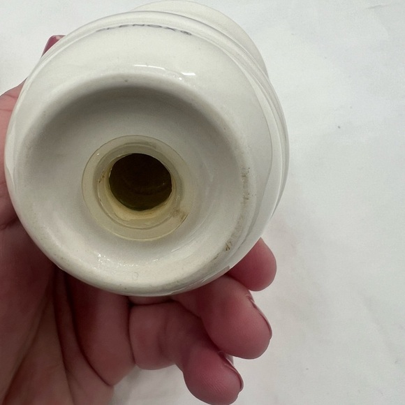 Lenox Chinastone "For the Gray" Pattern Salt and Pepper Shakers - Picture 6 of 8